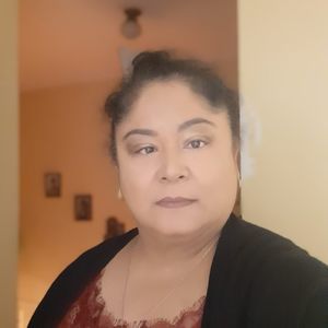 Meet your Posher, Eleonora